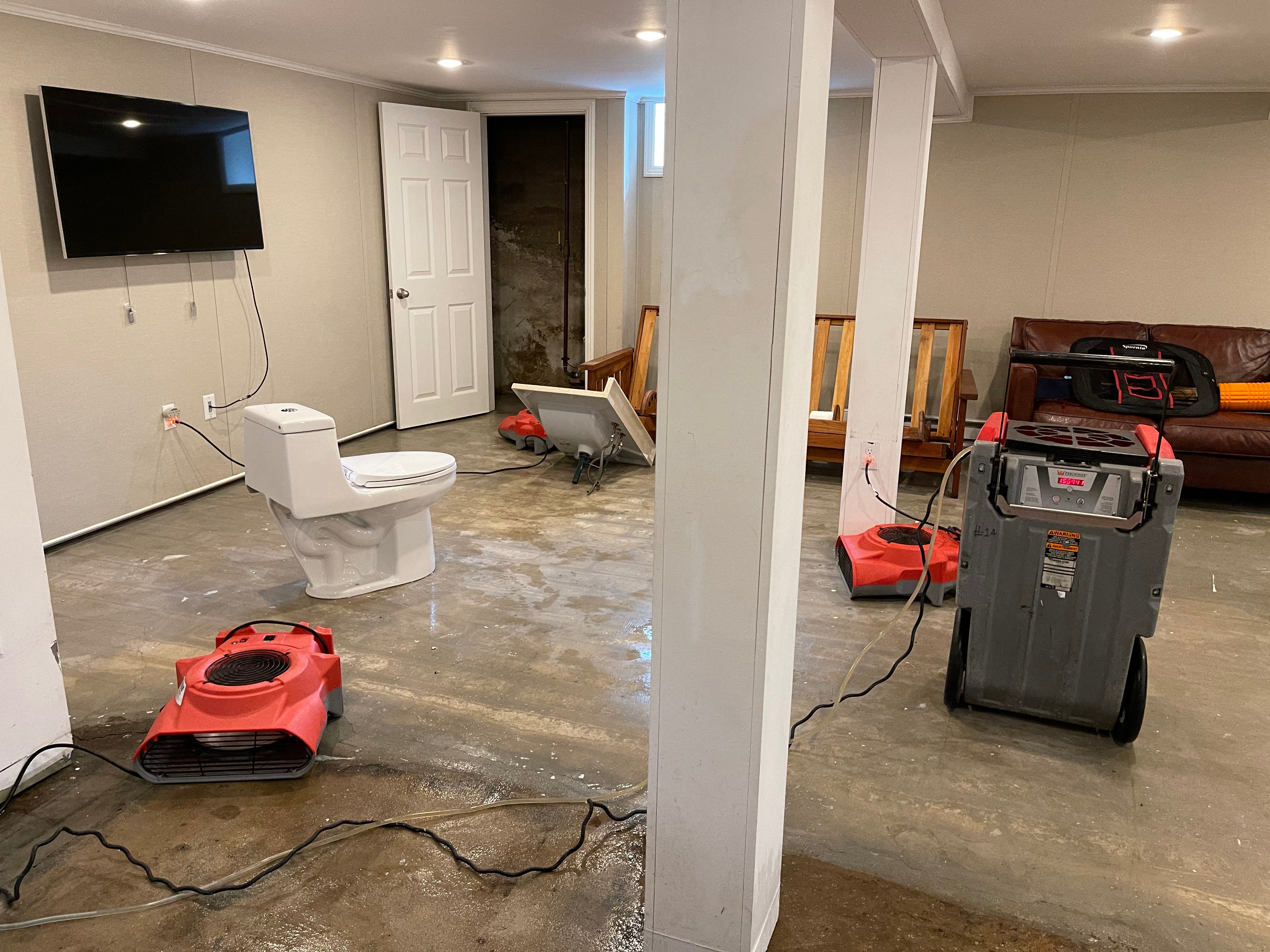 Water damage restoration - equipment placement